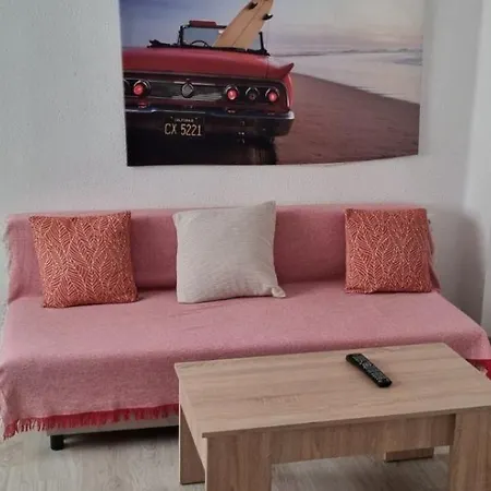 Apartamento Lovely Three-bedroom In Puerto De Sagunt Sagunto