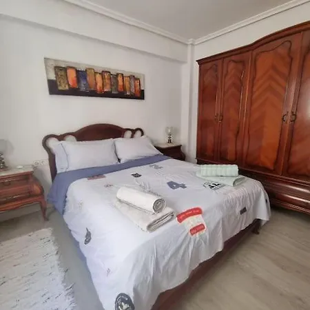 Apartment Lovely Three-bedroom In Puerto De Sagunt